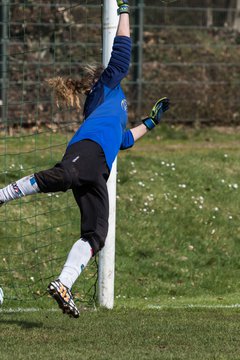 Bild 36 - wBJ SV Henstedt Ulzburg - TSV Schnberg : Ergebnis: 5:2